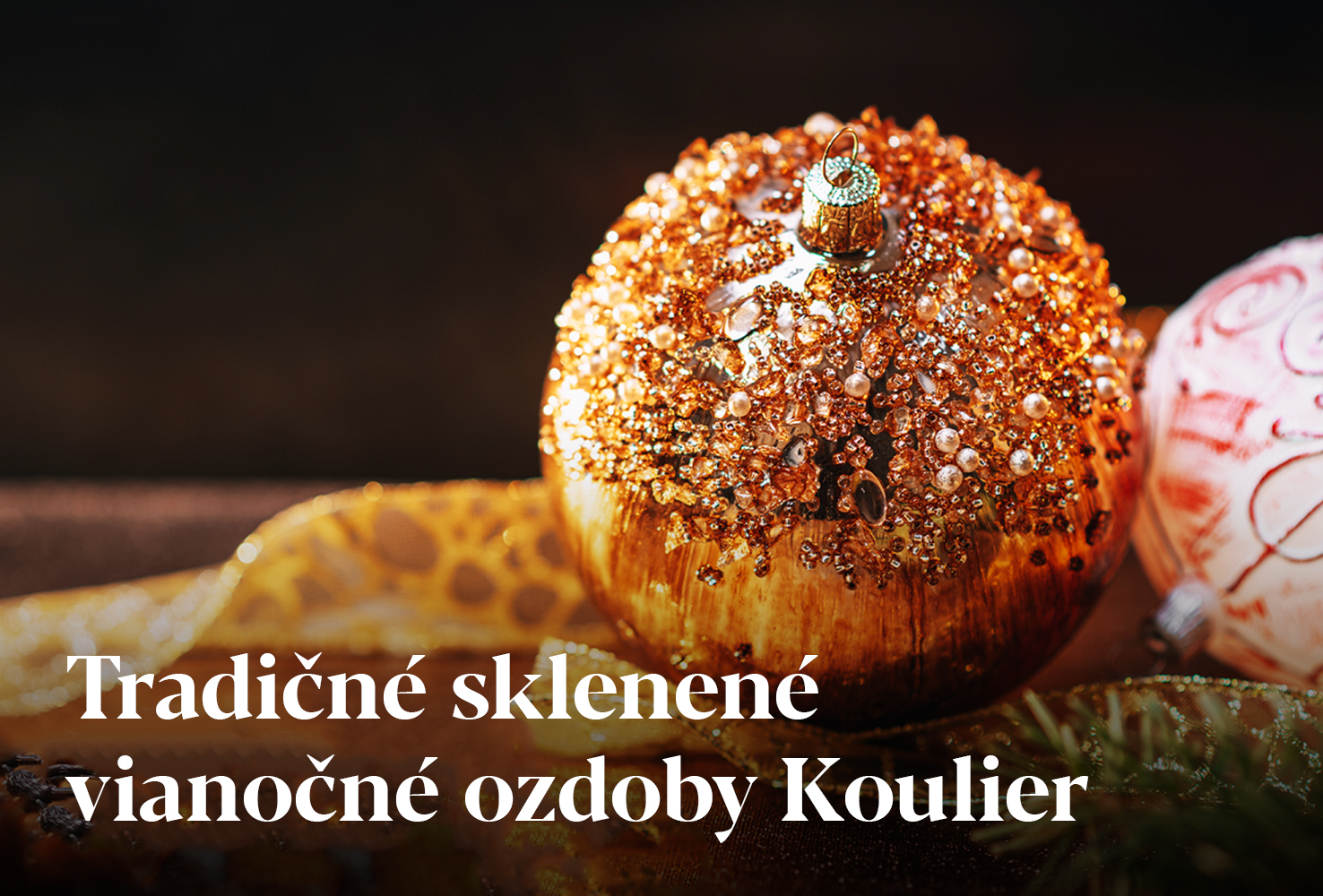 Tradičné sklenené vianočné ozdoby Koulier