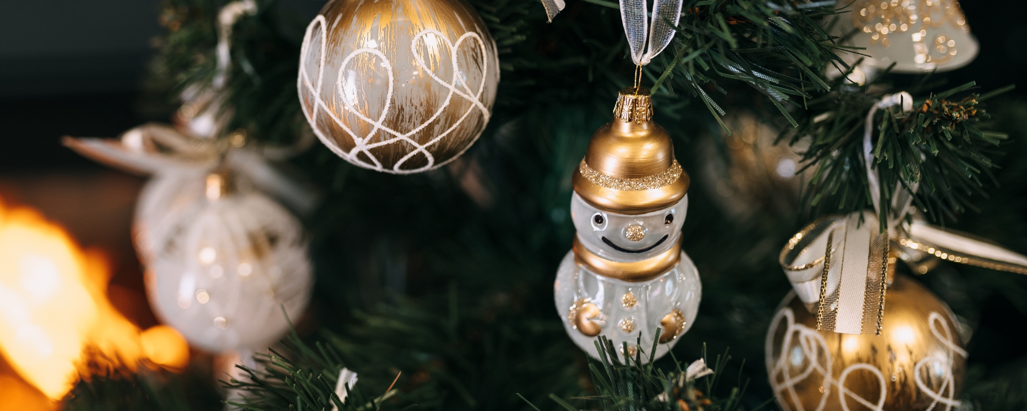 Vianočné ozdoby – kolekcia Bielozlatá