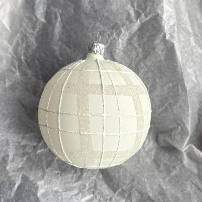 Biela baňka s pruhmi v štýle „kanafas“, 1 ks