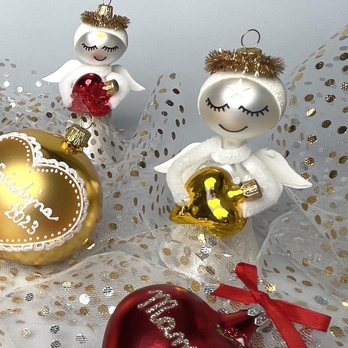 Sklenená ozdoba - Anjel so žltým srdcom, 1 kus