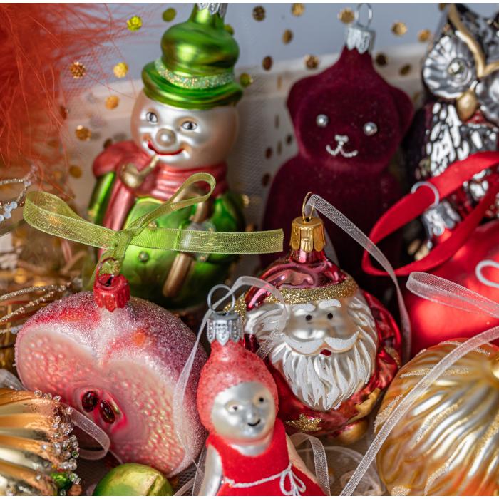 Prvý sklenený adventný kalendár