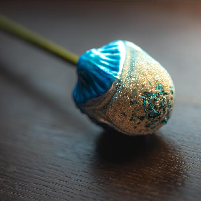 Sklenená kytica ruží a pivoniek, 18 ks