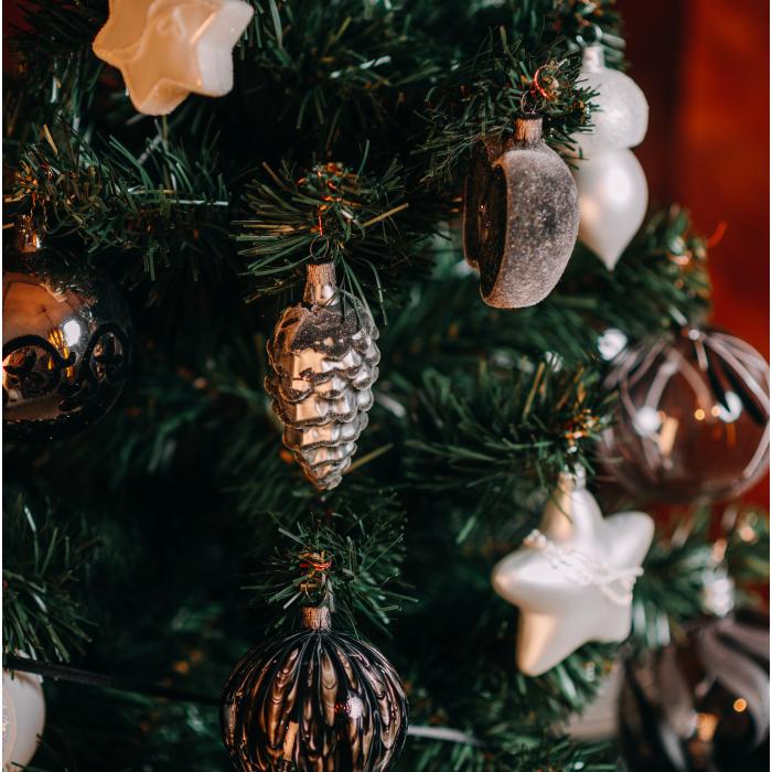 Sklenené vianočné ozdoby basic Bianco - Bianco zdobené gule, 4 ks