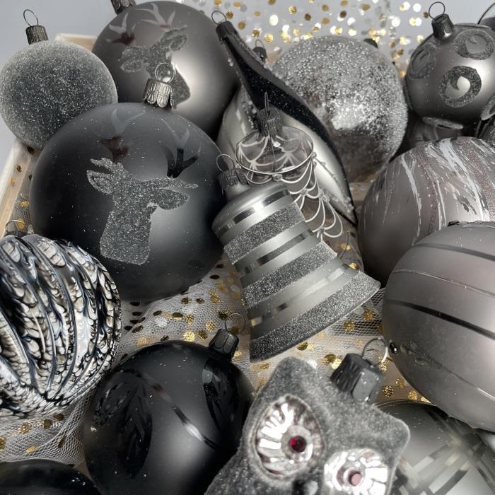 Sklenené vianočné ozdoby basic Nero - listy Nero, 4 ks