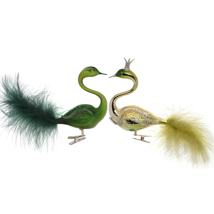 Labutí pár v zelenom