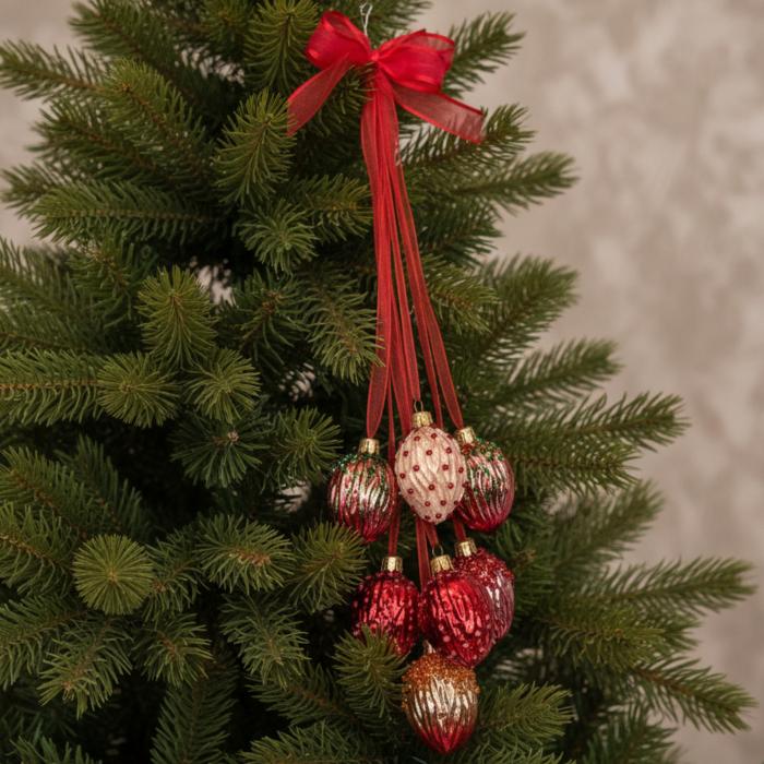Sklenené vianočné ozdoby - Zväzok orechov červenej a zlatej farby, 1 ks