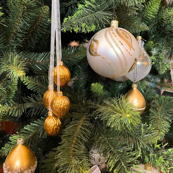 Sklenené vianočné ozdoby bielo-zlatá sada - Zväzok orechov zlatých, 1 ks