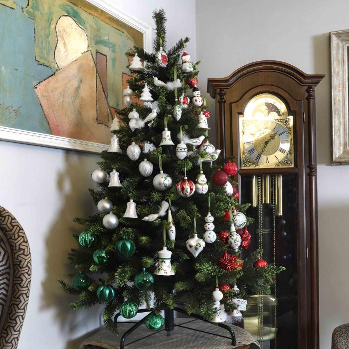 Ozdoby na vianočný stromček - Holly (cca 110 cm)